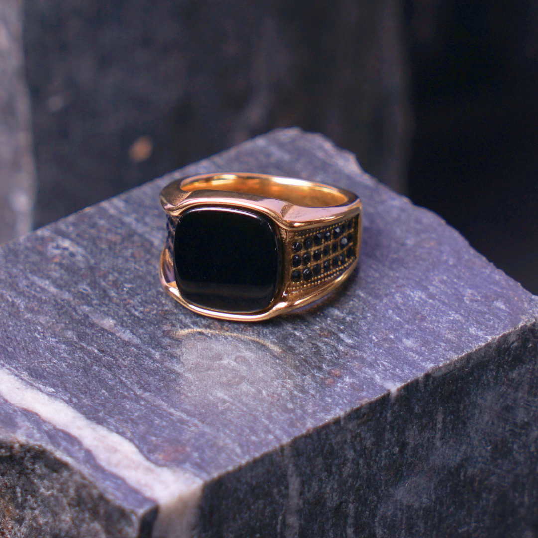 Golden Turkish Onyx Ring - image 1