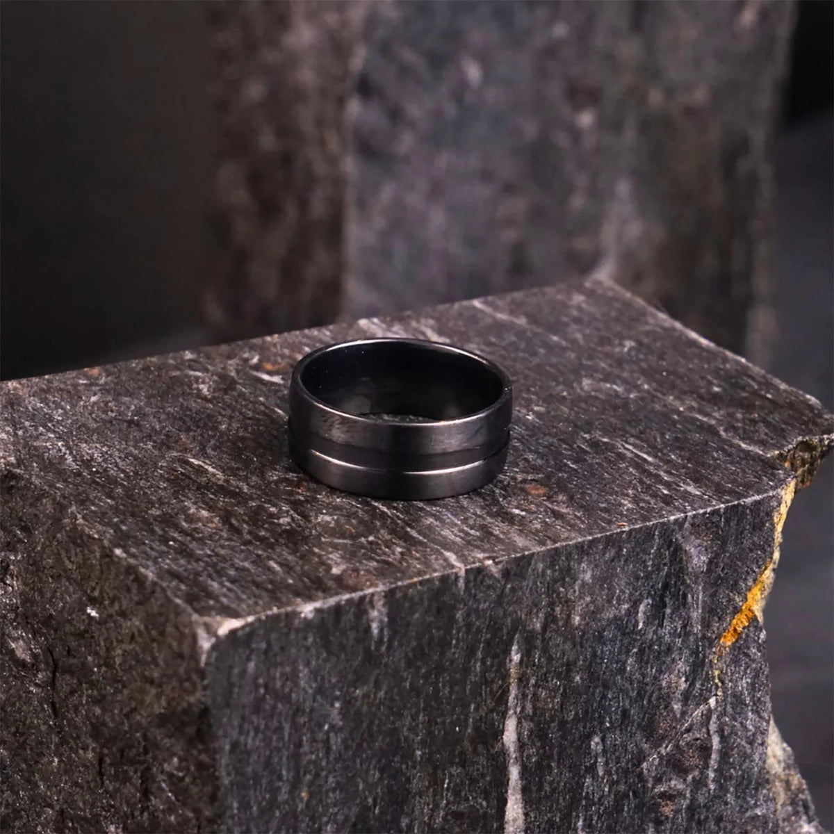 Pack of 3 Band Steel Rings (Black, Silver, Golden) - 8mm - image 2