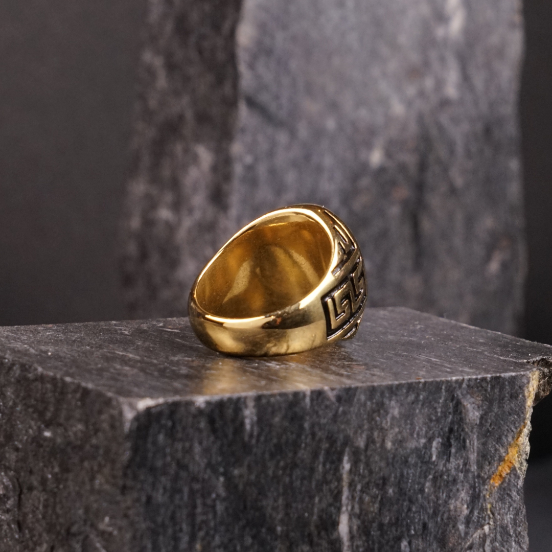 Sparkling Blue Stone Ring - image 3