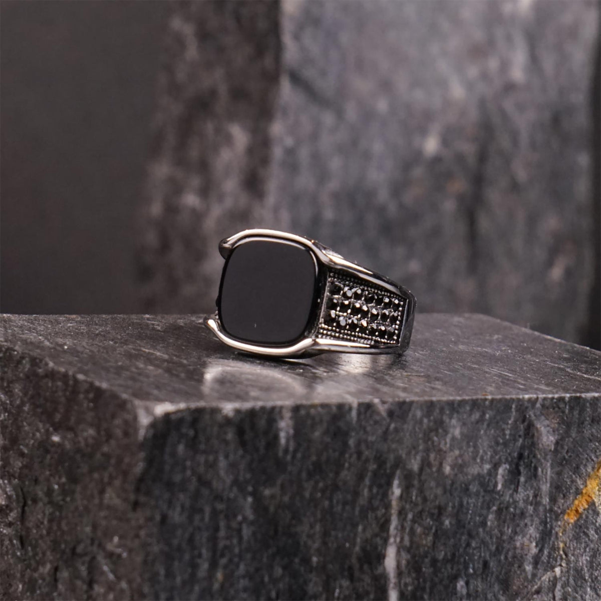 Turkish Onyx Ring - image 1